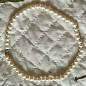 Pearl necklace 18” long